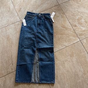 Aritzia The 90s vintage mid-rise pencil maxi jean skirt size 24 W